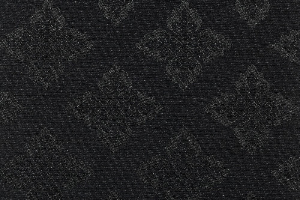BLACK 0